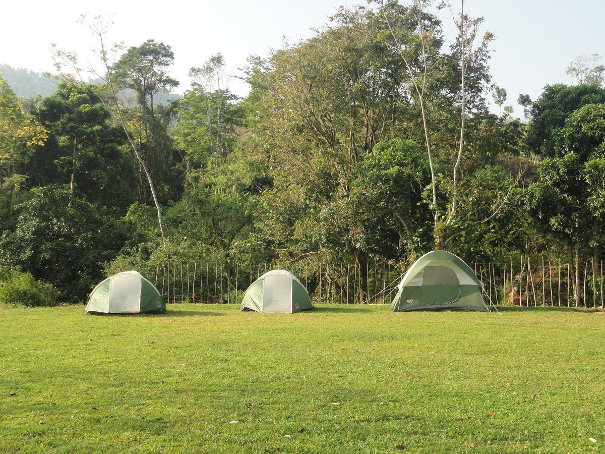 Hilamito Lodge Tela Exterior foto